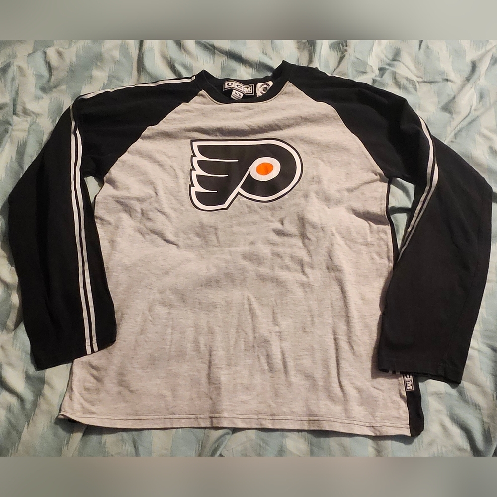 Vintage CCM Philadelphia Flyers‎ Men's Size Medium Long Sleeve 90s NHL